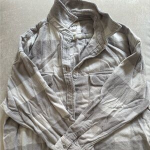 Aerie Gray Plaid Button-Up Shirt